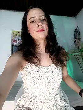 lovely kitt online show from March 4, 2:50 am