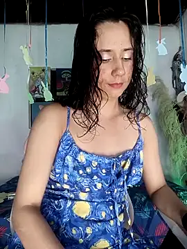 lovely kitt online show from April 1, 12:22 am