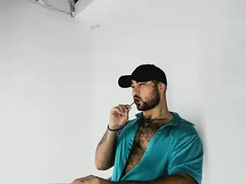 Snapshot of Sebas-hott chatting on October 23, 10:30 pm Sebas-hott online show from October 23, 10:30 pm