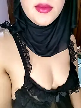 Snapshot of Rawya-34 chatting on December 2, 10:45 pm Rawya-34 online show from December 2, 10:45 pm