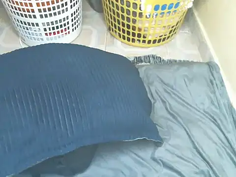 centzSexy online show from March 27, 9:10 am