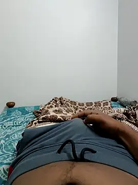 Snapshot of Daddys-small-lollipop chatting on February 9, 6:23 pm Daddys-small-lollipop online show from February 9, 6:23 pm