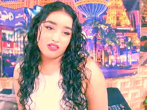 Snapshot of IndianAngel4u chatting on September 26, 5:22 am IndianAngel4u online show from September 26, 5:22 am