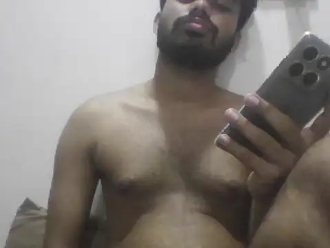 aditya2004  online show from May 18, 1:17 pm