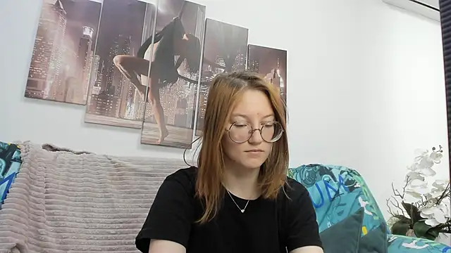 Fiery mary online show from May 8, 3:34 am