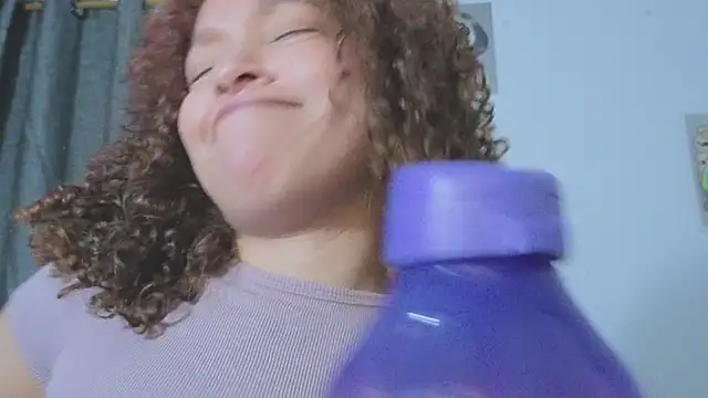 Ada gales  online show from February 8, 3:54 am