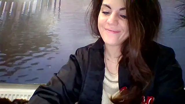 AliceTailor online show from February 25, 8:40 pm