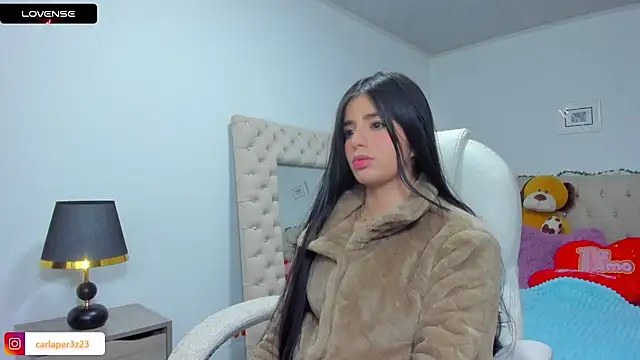 Snapshot of carlaperez_ chatting on January 2, 2:33 am carlaperez online show from January 2, 2:33 am