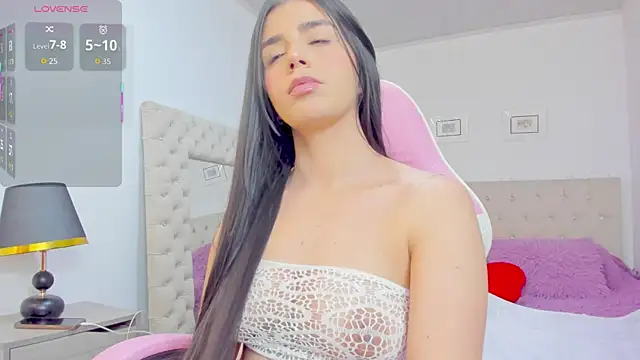 carlaperez  online show from December 16, 2:16 am