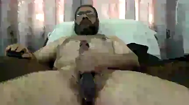 Snapshot of largepanny chatting on February 2, 12:35 pm largepanny online show from February 2, 12:35 pm