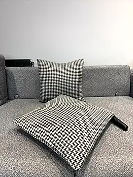 SaraSchener online show from September 23, 10:35 pm