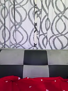 Snapshot of ZUCAAT chatting on February 22, 2:39 am ZUCAAT online show from February 22, 2:39 am