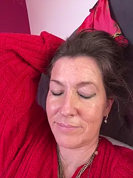 Lwhite1 online show from February 24, 4:27 pm