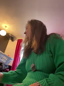 Lwhite1 online show from February 26, 4:28 pm