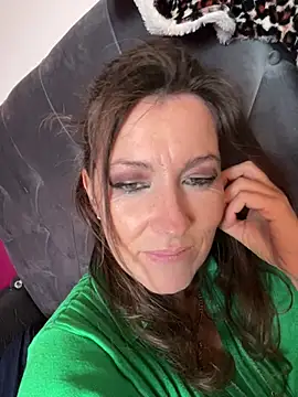 Lwhite1 online show from March 16, 4:22 pm