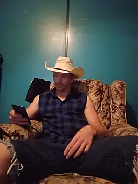 Snapshot of REDHAMMER_ chatting on June 21, 1:41 am REDHAMMER online show from June 21, 1:41 am