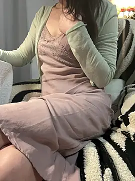 Snapshot of Annabody chatting on February 13, 6:37 pm Annabody online show from February 13, 6:37 pm