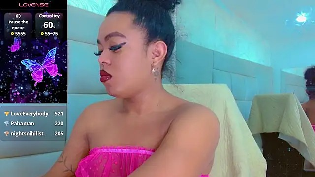 KayleighDreams  online show from January 13, 12:13 pm