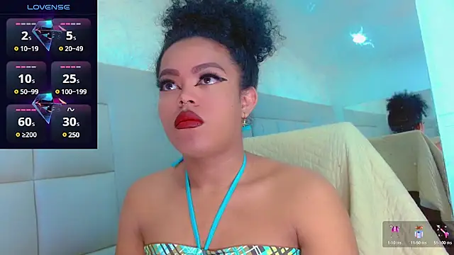 KayleighDreams  online show from January 15, 3:33 am
