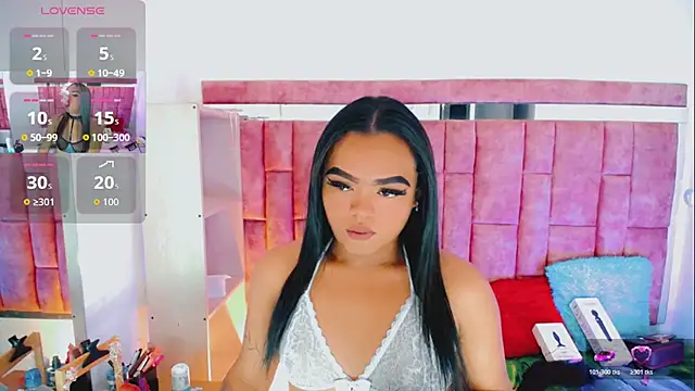 KayleighDreams  online show from May 5, 6:16 pm