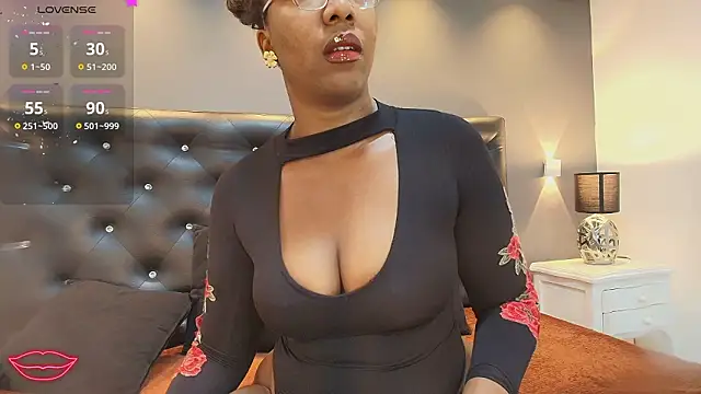 dirtyvictoria online show from February 5, 12:21 pm