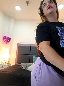 Aslhyn Gomez online show from March 18, 8:56 pm