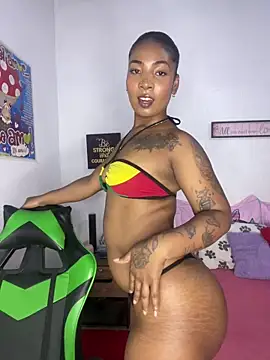alissonjhonson online show from May 17, 2:53 am