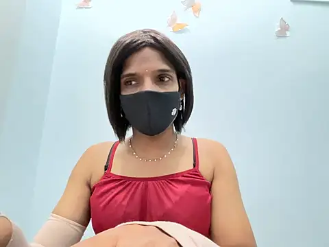 Snapshot of TransLisa7 chatting on March 18, 9:29 pm TransLisa7 online show from March 18, 9:29 pm