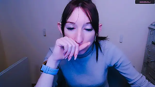 AmandaSell online show from February 2, 1:52 pm