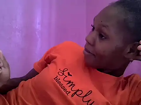 Snapshot of Cute_tamara chatting on January 18, 11:11 am Cute tamara online show from January 18, 11:11 am