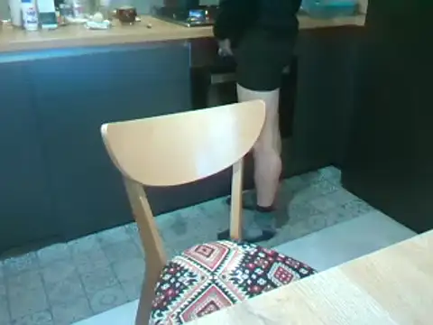 Snapshot of giorgakaci69 chatting on December 11, 12:33 am giorgakaci69 online show from December 11, 12:33 am