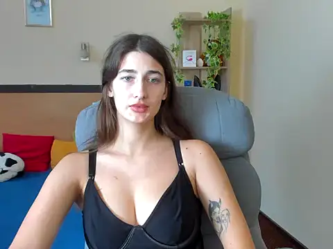 Moon-liza online show from December 7, 10:12 am