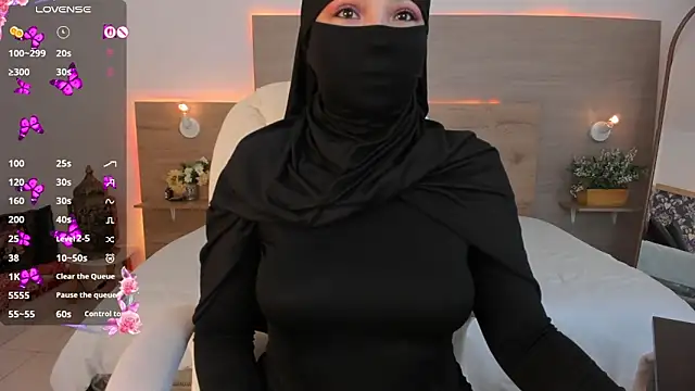 nashi ra online show from April 7, 11:32 am