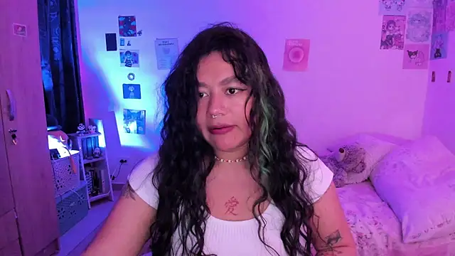 StephaniFox online show from December 19, 11:57 pm