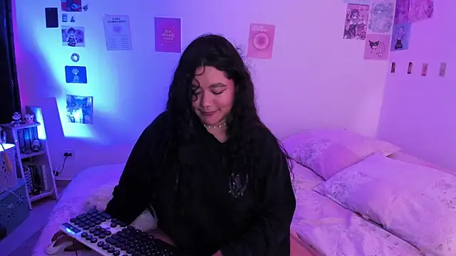 StephaniFox online show from December 20, 3:03 am