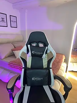 Dj scarlettmorreti online show from September 27, 11:43 pm