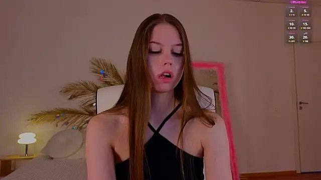 Snapshot of mo11y_kitten chatting on March 11, 9:26 pm mo11y kitten online show from March 11, 9:26 pm