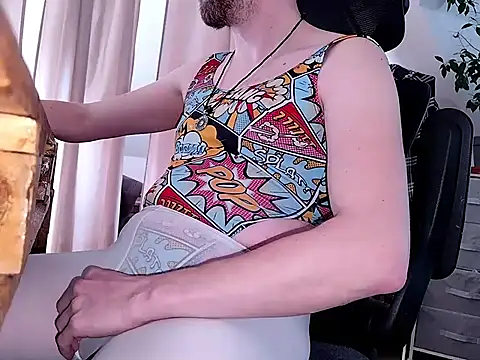 twinkish 90 online show from February 5, 12:43 pm