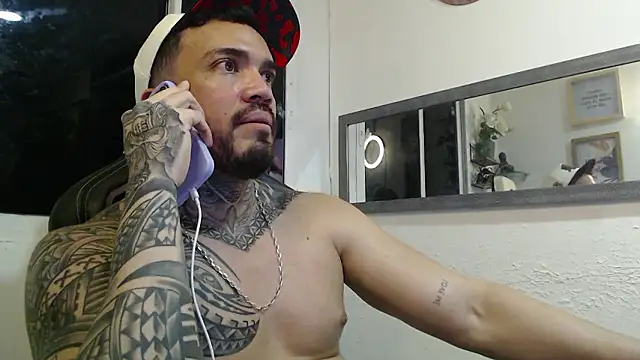 Snapshot of Angel_sex_latin chatting on December 9, 7:28 am Angel sex latin online show from December 9, 7:28 am