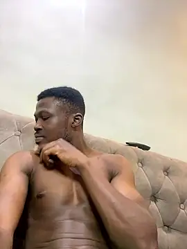 sknzy09 online show from January 11, 12:43 pm