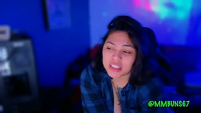 miacanela xo online show from October 28, 12:14 am