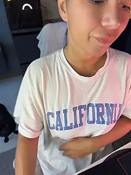 Melisa Ester online show from July 25, 7:39 am