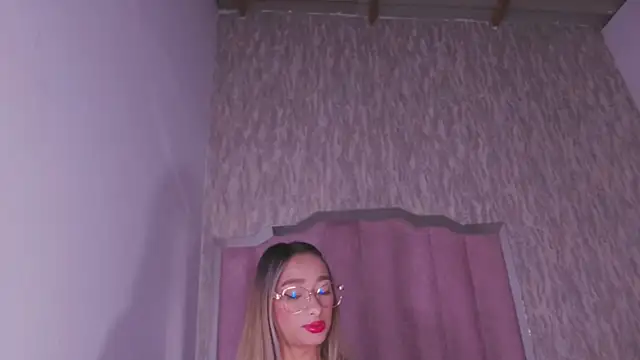 vale ross  online show from October 15, 3:06 am