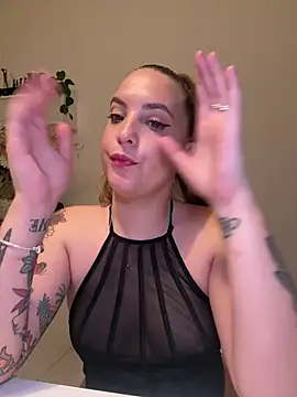 LiliMorganxxx online show from June 25, 9:30 pm