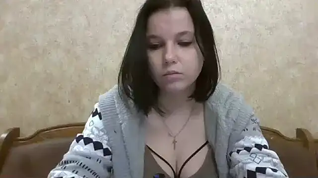 JeorginaJ online show from December 10, 9:12 am