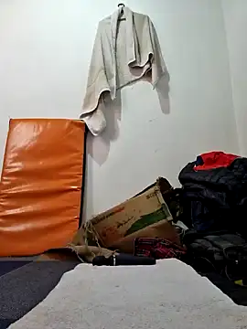 lombarlana-89 online show from February 10, 6:24 pm