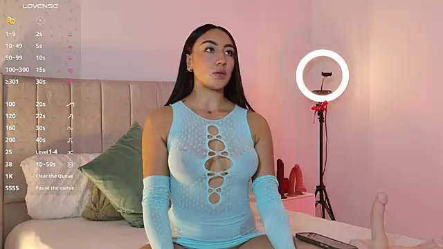 1m megan online show from May 17, 4:32 am