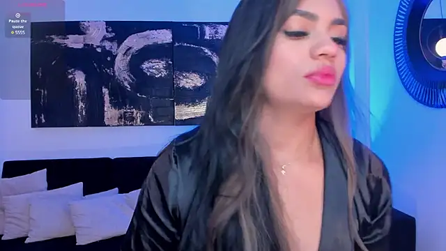 NicoleSanz  online show from December 22, 7:52 pm