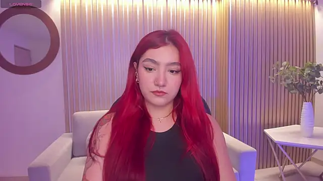 ViolettCastel online show from January 21, 7:39 pm