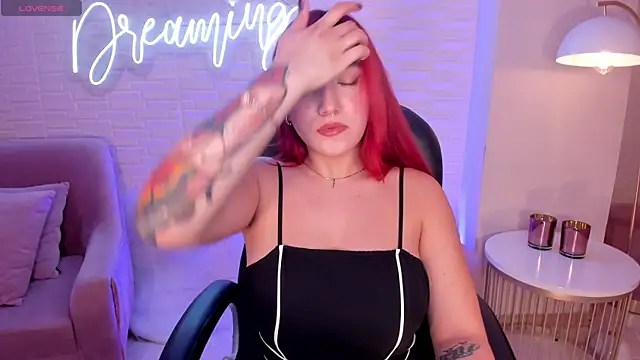 ViolettCastel online show from February 3, 7:42 pm